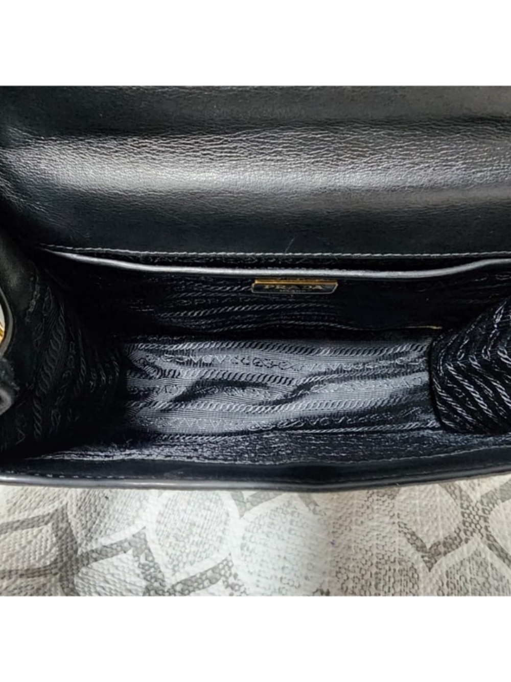 Authentic PRADA Saffiano Chain Shoulder Bag Black - Picture 5 of 14